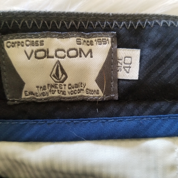 VOLCOM Corpo Class Gray Cotton Blend Shorts - Picture 5 of 9